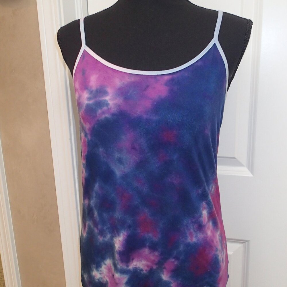 Time and Tru Purple Tie Dye  Women's Tank Top size M (8-10)
